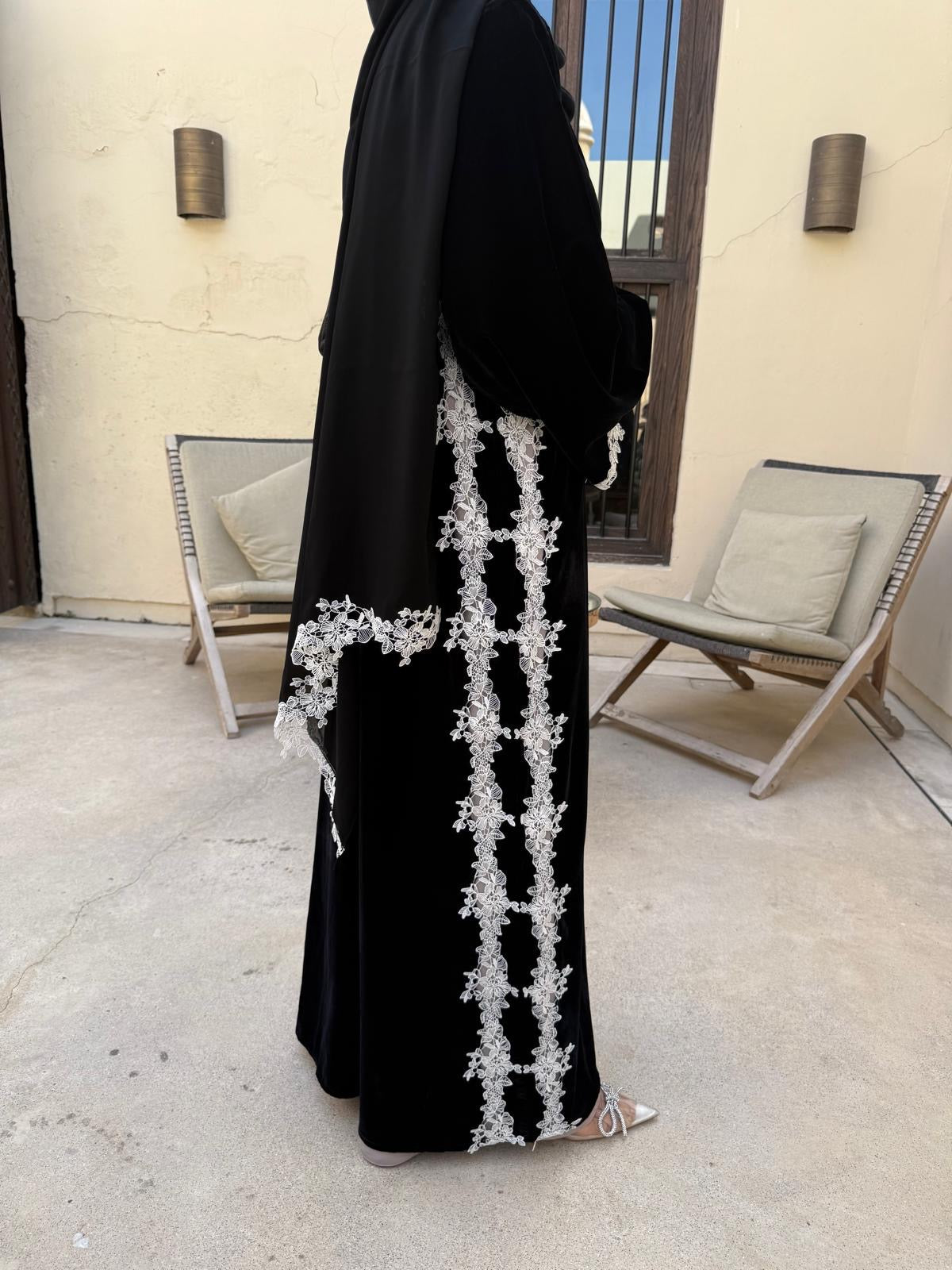 Velvet Bloom Abaya